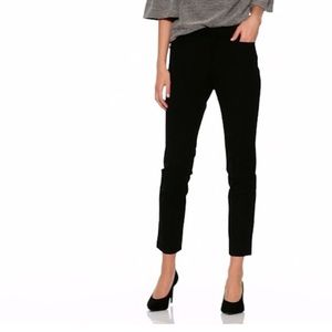Black skinny dress pants. NWOT
